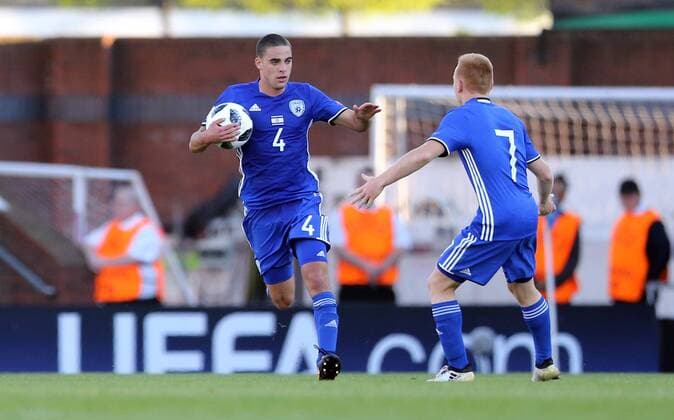 England v Israel UEFA EURO EM Europameisterschaft Fussball U17 U 17 Championship Dan Lugassy (l) of Israel celebrates scoring to make it 1-1 during the UEFA Euro U17 Championship match at the Proact stadium, Chesterfield Content Not Available For UK Newspapers Copyright: xSimonxMoorex FIL-11743-0011