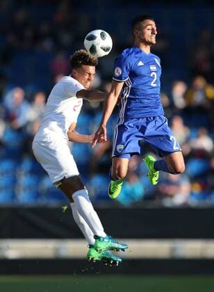 Dylan Crowe of England and Guy Hakim of Israel during the group stage match at Proact Stadium, Chesterfield. Picture date 4th May 2018. Picture credit should read: Simon Bellis Sportimage EDITORIAL USE ONLY. No use with unauthorised audio, video, data, fixture lists, club league logos or live services. Online in-match use limited to 120 images, no video emulation. No use in betting, games or single club league player publications.