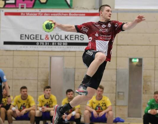 2.HBL HSG Konstanz - VFL Luebeck Schwartau 24:31. Pawel Genda (SCH) beim Wurf. 2. Liga, Handball, HSG Konstanz - VFL Luebeck Schwartau, 04.05.2018 Konstanz Copyright: xEIBNER PeterxPisax EP_EER