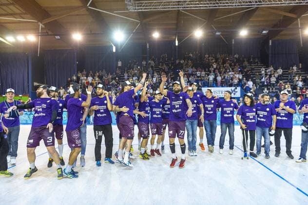 Handball, Istres OPH ist französischer Meister Joie equipe Istres HANDBALL : Istres vs Dijon - Proligue - Istres - 04 05 2018 NorbertScanella Panoramic 