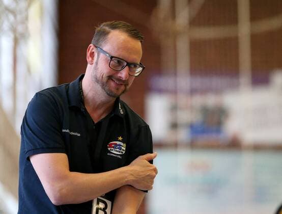 Bietigheim, Handball 1. Bundesliga SG BBM Bietigheim vs. HC Rödertal: Coach BBM Martin Albertsen freut sich