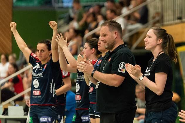 Hagen Gunsenhauser (SG H2Ku Herrenberg Kuties Trainer), SG H2Ku Herrenberg Kuties vs. Kurpfalz Baeren, Handball, 2.Bundesliga, Frauen, HBF, Saison 17 18, 05.05.2018, SG H2Ku Herrenberg Kuties vs. Kurpfalz Baeren, Handball, 2.Bundesliga, Frauen, HBF, Saison 17 18, 05.05.2018 Herrenberg Copyright: xEibner-Pressefoto WolfgangxFrankx SGH