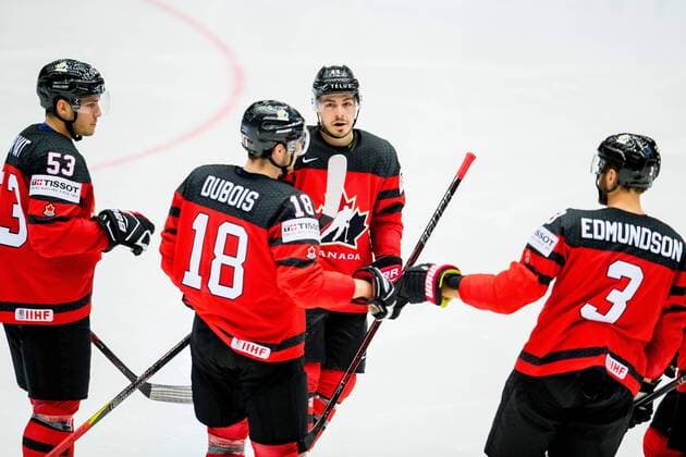 180506 Bo Horvat, Pierre-Luc Dubois, Jean-Gabriel Pageau and Joel Edmundson of Canada celebrate during the IIHF Ice hockey Eishockey World Championship WM Weltmeisterschaft match between South Korea and Canada on May 6, 2018 in Herning. Photo: Vegard Wivestad Gr¿tt BILDBYRN kod VG 170154 Copyright: VEGARDxWIVESTADxGR¯TT BB180506BB142