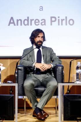 Bilder des Tages - SPORT Foto LaPresse - Mourad Balti Touati 08 05 2018 Milano (Ita) - via balzan - sala buzzati Cronaca Assegnazione in sala Buzzati del Premio Giacinto Facchetti 2018 ad Andrea Pirlo Nella foto: Andrea Pirlo  Copyright: xMouradxBaltixTouati LaPressex