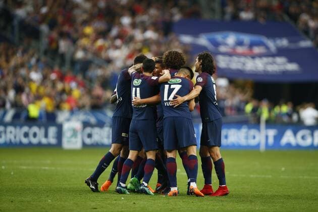 Joie LO CELSO Giovani (PSG) avec Thiago SILVA (PSG) et equipe FOOTBALL : Les Herbiers vs Paris Saint Germain - Finale Coupe de France - 08 05 2018 GwendolineLeGoff Panoramic 