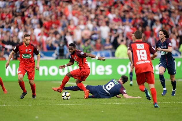 11 Louis Bongongui (her) - 06 Sebastien Flochon (her) FOOTBALL : Les Herbiers vs Paris SG - Coupe de France - Finale - 08 05 2018 AnthonyBIBARD FEP Panoramic 