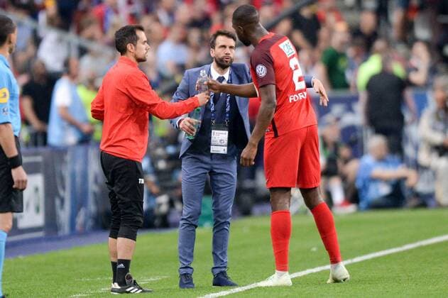 STEPHANE MASALA (ENTRAINEUR LES HERBIERS) FOOTBALL : Les Herbiers vs Paris SG - Coupe de France - Finale - 08 05 2018 AnthonyBIBARD FEP Panoramic 