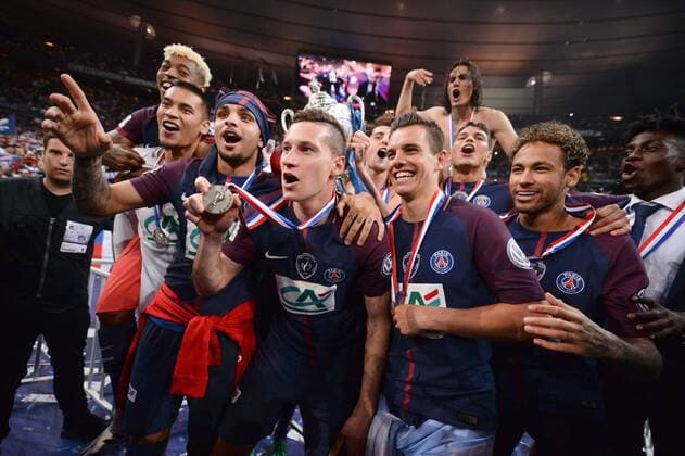 03 PRESNEL KIMPEMBE (PSG) - 16 ALPHONSE AREOLA (PSG) - 20 LAYVIN KURZAWA (PSG) - 23 JULIAN DRAXLER (PSG) - 18 GIOVANI LO CELSO (PSG) - 09 EDINSON CAVANI (PSG) - 02 THIAGO SILVA (PSG) - 10 NEYMAR JR (PSG) - 37 TIMOTHY WEAH (PSG) - JOIE FOOTBALL : Les Herbiers vs Paris SG - Coupe de France - Finale - 08 05 2018 AnthonyBIBARD FEP Panoramic 