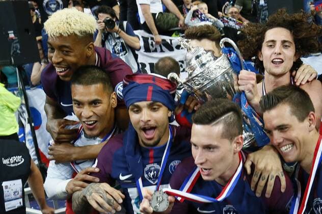 Joie KIMPEMBE Presnel (PSG) KIMPEMBE Presnel (PSG) KURZAWA Layvin (PSG) Adrien Rabiot (PSG) FOOTBALL : Les Herbiers vs Paris Saint Germain - Finale Coupe de France - 08 05 2018 GwendolineLeGoff Panoramic 