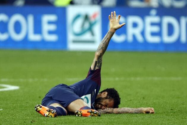 May 8, 2018 - Paris, France - Dani Alves during French Cup final (Coupe de France) between Les Herbiers VF and Paris Saint-Germain (PSG) at Stade de France on May 8, 2018 in Saint-Denis near Paris, France. Les Herbiers VF v Paris Saint-Germain - Coupe de France Final  - ZUMAn230 20180508_zaa_n230_1032 Copyright: xMehdixTaamallahx