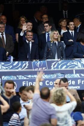 May 8, 2018 - Paris, France - Emmanuel Macron, Brigitte Macron during French Cup final (Coupe de France) between Les Herbiers VF and Paris Saint-Germain (PSG) at Stade de France on May 8, 2018 in Saint-Denis near Paris, France. Les Herbiers VF v Paris Saint-Germain - Coupe de France Final  - ZUMAn230 20180508_zaa_n230_1047 Copyright: xMehdixTaamallahx