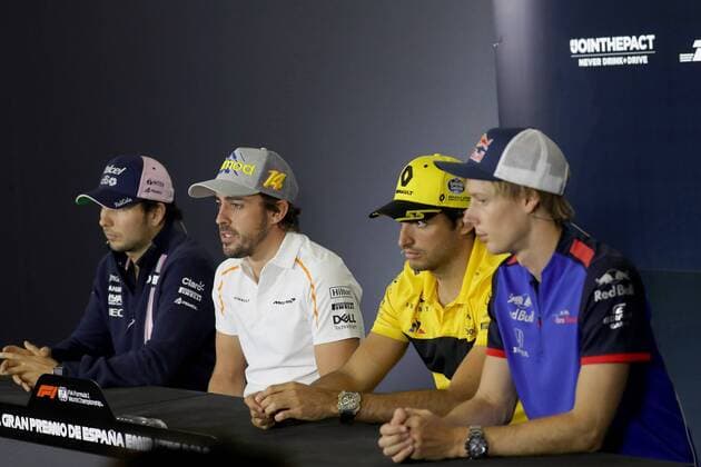 Photo4 LaPresse 10 05 2018 Barcelona, Spain Grand Prix Formula One Spain 2018 In the pic: press conference PK Pressekonferenz Sergio Perez (MEX) Sahara Force India F1 VJM011, Fernando Alonso (ESP) McLaren MCL32, Carlos Sainz Jr (ESP) Renault Sport F1 Team RS18, Brendon Hartley (NZE) Scuderia Toro Rosso STR13 & xa9; Photo4 LaPresse 10 05 2018 Barcelona, Spain Sport Grand Prix Formula One Spain 2018 In the pic: Press conference, Sergio Perez (MEX) Sahara Force India F1 VJM011, Fernando Alonso (ESP) McLaren MCL32, Carlos Sainz Jr (ESP) Renault Sport F1 Team RS18, Brendon Hartley (NZE) Scuderia Toro Rosso STR13  Copyright: xPhoto4 LaPressex