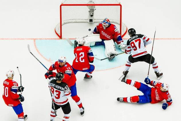 180510 Connor McDavid of Canada scores the 3-0 goal behind goaltender Lars Haugen of Norway during the IIHF Ice hockey Eishockey World Championship WM Weltmeisterschaft match between Norway and Canada on May 10, 2018 in Herning. Photo: Vegard Wivestad Gr¿tt BILDBYRN kod VG 170163 Copyright: VEGARDxWIVESTADxGR¯TT BB180510BB870