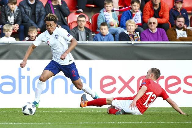 10th May, AESSEAL New York Stadium, Rotherham, England; UEFA Under 17 European Championships, Switzerland versus England; Dylan Crowe of England skips past a challenge from Jan Wornhard of Switzerland  ActionPlus12023296