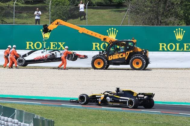 11th May, Circuit de Barcelona, Barcelona, Spain; Spanish Formula One Grand Prix, Friday free practice; Haas F1 Team, Romain Grosjean crashes off into the gravel  ActionPlus12023582