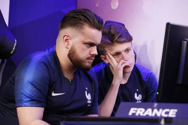 Roky ( Corentin Chevrey France) et DaXe ( Lucas Cuillerier France) FOOTBALL : France vs Belgique - 1er Match International de Esport - 12 05 2018 GwendolineLeGoff Panoramic 