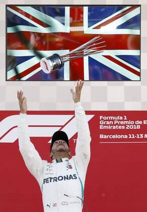 British Formula One pilot Lewis Hamilton, of Mercedes, celebrates his victory at the Formula One Grand Prix of Spain at Circuit Barcelona-Catalunya race-track in Montmelo, Barcelona, northeastern Spain, 13 May 2018. Grand Prix of Spain !ACHTUNG: NUR REDAKTIONELLE NUTZUNG!  Copyright: xAndreuxDalmaux GRAF6594 20180513-636618292075562183