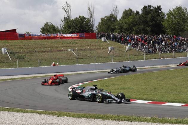 Photo4 LaPresse 13 05 2018 Barcelona, Spain Grand Prix Formula One Spain 2018 In the pic: Lewis Hamilton (GBR) Mercedes AMG F1 W09 and Sebastian Vettel (GER) Scuderia Ferrari SF71H & xa9; Photo4 LaPresse 13 05 2018 Barcelona, Spain Sport Grand Prix Formula One Spain 2018 In the pic: Lewis Hamilton (GBR) Mercedes AMG F1 W09 and Sebastian Vettel (GER) Scuderia Ferrari SF71H  Copyright: xPhoto4 LaPressex