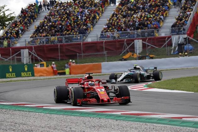 Photo4 LaPresse 13 05 2018 Barcelona, Spain Grand Prix Formula One Spain 2018 In the pic: Sebastian Vettel (GER) Scuderia Ferrari SF71H and Valtteri Bottas (FIN) Mercedes AMG F1 W09 & xa9; Photo4 LaPresse 13 05 2018 Barcelona, Spain Sport Grand Prix Formula One Spain 2018 In the pic: Sebastian Vettel (GER) Scuderia Ferrari SF71H and Valtteri Bottas (FIN) Mercedes AMG F1 W09  Copyright: xPhoto4 LaPressex