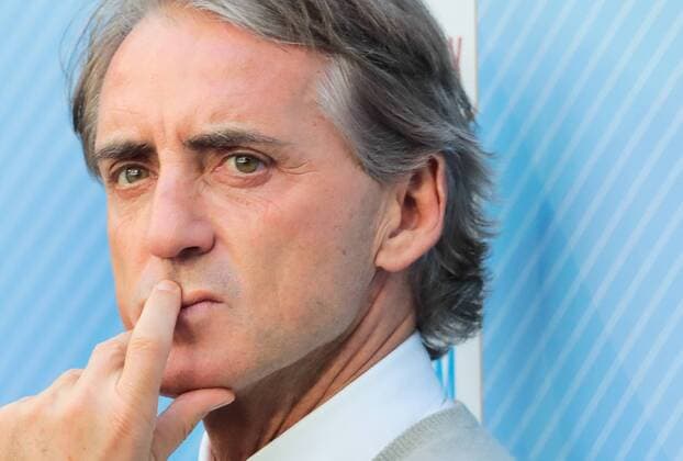 ST PETERSBURG, RUSSIA - MAY 13, 2018: Zenit St Petersburg s head coach Roberto Mancini looks on during the 2017 2018 Russian Football Premier League Round 30 match between Zenit St Petersburg and SKA Khabarovsk at Krestovsky Stadium (Saint-Petersburg Stadium); Zenit St Petersburg won the game 6-0. Anatoly Medved TASS  TS07F5BA