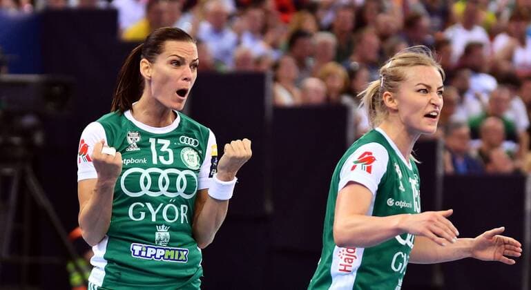 13.05.2018 Budapest(Hungary) Györi Audi ETO KC-WHC Vardar EHF Champions League Final 4-final women s handball Anita Görbicz(L),Stine Bredal Oftedal(r) Györi Audi ETO KC celebrate during match :Str 