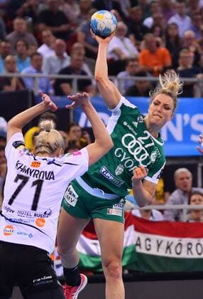 13.05.2018 Budapest(Hungary) Györi Audi ETO KC-WHC Vardar EHF Champions League Final 4-final women s handball Nycke Groot(r) Györi Audi ETO KC :Str 