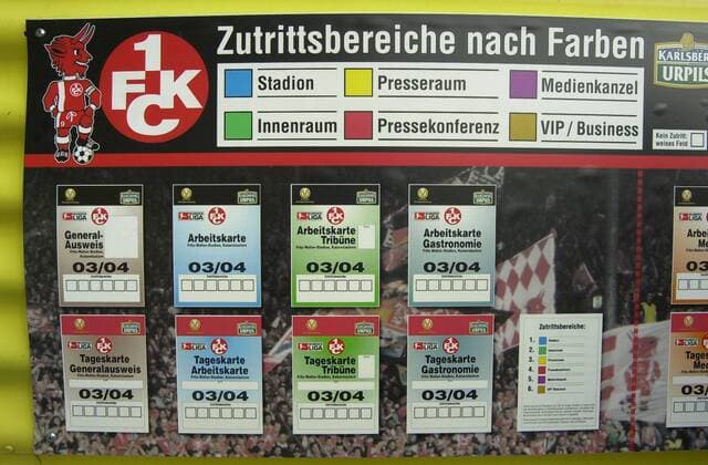 Im Betzenbergstadion in Kaiserslautern hängen Muster der Arbeitsausweise am Dienstag (3.2.2004). Kaiserslauterns Betzenberg wird Austragungsort der FIFA Fußball-Weltmeisterschaft 2006 in Deutschland sein und ist die Heimstätte des 1. FC Kaiserslautern in der Fußball-Bundesliga .