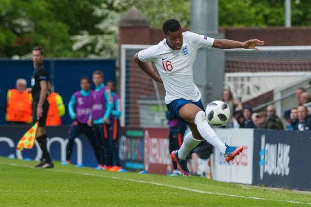 England v Netherlands UEFA EURO EM Europameisterschaft Fussball U17 U 17 Championship Semi-Final Rayhaan Tulloch of England brings the ball under control during the UEFA Euro U17 Championship Semi-Final match at the Proact stadium, Chesterfield Content Not Available For UK Newspapers Copyright: xMattxWilkinsonx FIL-11809-0017