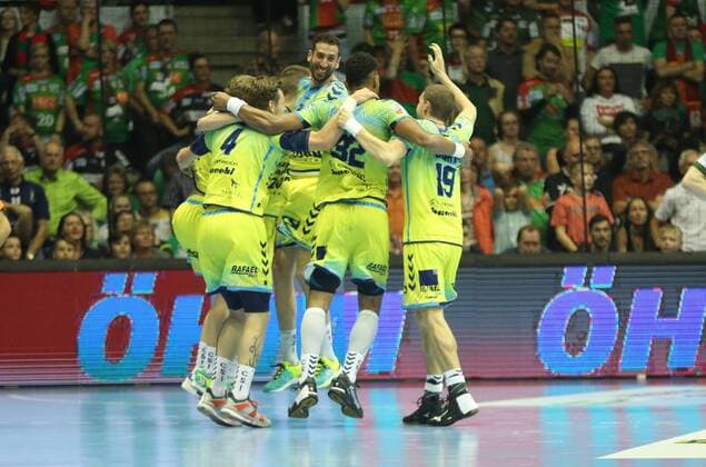 19.05.2018, xcsx, Handball EHF Cup Final 4, SC Magdeburg - Saint Raphael Var, emspor, v.l. Spieler Saiont Raphael jubeln nach Sieg im ersten Halbfinale Magdeburg