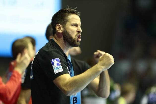 Saint Raphael Var vs SC Magdeburg. bennet Wiegert (Magdeburg, Trainer) gibt Anweisungen, gestikuliert mit den Armen, gesticulate, gives instructions Saint Raphael Var vs SC Magdeburg, Handball, Ottostadt Magdeburg EHF Cup Finals 2018, Saison 2017 2018, 19.05.2018 Magdeburg Copyright: xEibner-Pressefotox EP_taeger
