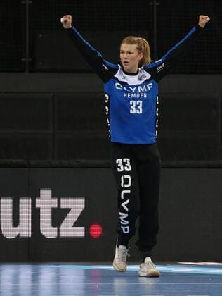 19.05.2018, Deutschland, Stuttgart, Handball OLYMP Final4 Saison 2017 2018 Halbfinale, SG BBM Bietigheim vs. TuS Metzingen: Tess Wester (BBM) jubelt, Jubel