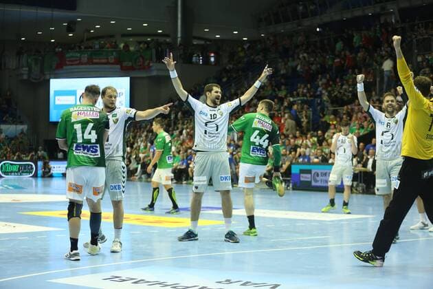 19.05.2018, xcsx, Handball EHF Cup Final 4, Frisch auf Goeppingen - Fuechse Berlin, emspor, v.l. Berliner Jubel nach Finaleinzug Magdeburg