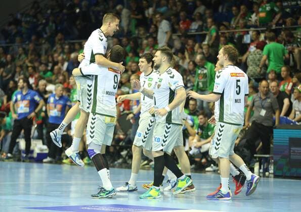 19.05.2018, xcsx, Handball EHF Cup Final 4, Frisch auf Goeppingen - Fuechse Berlin, emspor, v.l. Berliner Jubel nach Spielende, Finaleinzug Magdeburg