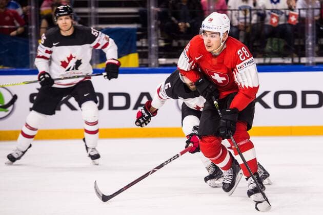 180519 Schweiz Timo Meier under semifinalen i ishockey-VM mellan Kanada och Schweiz den 19 maj 2018 i Köpenhamn. Copyright: PETTERxARVIDSON BB180519PA127