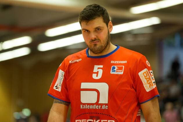 Tobias Wagner ( 5, HBW Balingen-Weilstetten) nach dem Spiel enttäuscht Bergischer HC vs. HBW Balingen-Weilstetten, Handball, 2. Bundesliga, 19.05.18 Solingen NRW Deutschland Klingenhalle