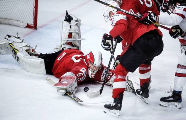 Leonardo Genoni of Switzerland during the IIHF World Championship WM Weltmeisterschaft semi-final Ice hockey Eishockey match between Canada and Switzerland in Royal Arena in Copenhagen, Denmark, Saturday, May 19, 2018.. Kopi af 20180519-210008-3 spnet, København Danmark  Copyright: Scanpix LiselottexSabroex COP102 spdk20180519-210019-L