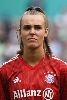 Jill Roord ( FC Bayern Muenchen ). 19.05.2018 --- Fussball --- DFB Pokalfinale Frauen --- VFL Wolfsburg vs FC Bayern Muenchen 19.05.2018 --- Fussball --- DFB Pokalfinale Frauen --- VFL Wolfsburg vs FC Bayern Muenchen Rhein-Energie-Stadion Koeln Copyright: xThomasxThienelx Eibner-Pressefotox EP_ttl