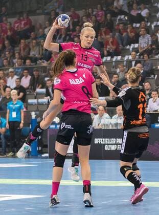Shenia Minevskaja (TusSies Metzingen 13), HSG Bad Wildungen Vipers gegen TuS Metzingen, Handball, OLYMP Final4, HBF, Handball Pokalfinale, Spiel um Platz 3, 1. Bundesliga, Frauen, 20.05.2018, HSG Bad Wildungen Vipers gegen TuS Metzingen, Handball, OLYMP Final4, HBF, Handball Pokalfinale, Spiel um Platz 3, 1. Bundesliga, Frauen, 20.05.2018 Stuttgart Copyright: xFrankx Eibner-Pressefotox EP_wfk