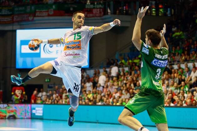 SC Magdeburg vs Frisch Auf Göppingen. Zarko Sesum (Göppingen, 15) wirft aufs tor SC Magdeburg vs Frisch Auf Göppingen, Handball, Ottostadt Magdeburg EHF Cup Finals 2018, Saison 2017 2018, 20.05.2018 Magdeburg Copyright: xEibner-Pressefotox EP_taeger
