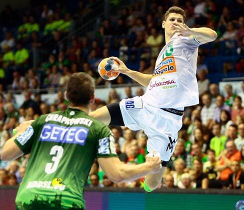 SC Magdeburg vs Frisch Auf Göppingen. Sebastian Heymann (Göppingen, 10) wirft Tor, Torschütze, erzielt Tor, Treffer, scores the goal SC Magdeburg vs Frisch Auf Göppingen, Handball, Ottostadt Magdeburg EHF Cup Finals 2018, Saison 2017 2018, 20.05.2018 Magdeburg Copyright: xTaegerEibner-Pressefotox EP_taeger