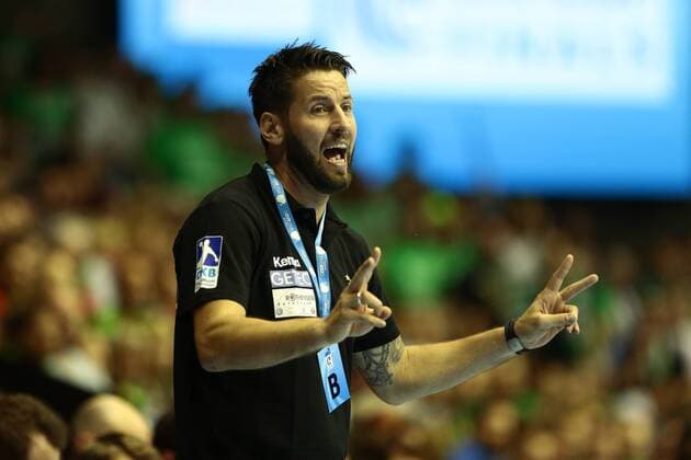 SC Magdeburg vs Frisch Auf Göppingen. Bennet Wiegert (Magdeburg, Trainer) gibt Anweisungen, gestikuliert mit den Armen, gesticulate, gives instructions SC Magdeburg vs Frisch Auf Göppingen, Handball, Ottostadt Magdeburg EHF Cup Finals 2018, Saison 2017 2018, 20.05.2018 Magdeburg Copyright: xEibner-Pressefotox EP_taeger