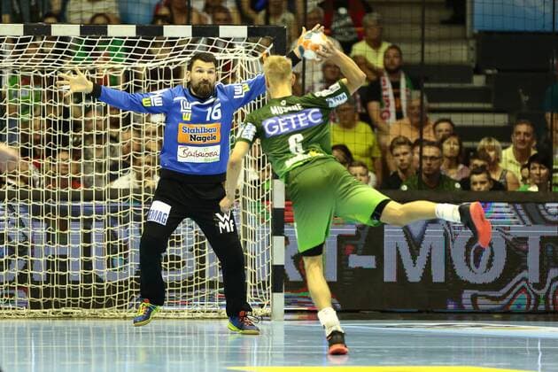 SC Magdeburg vs Frisch Auf Göppingen. Matthias Musche (Magdeburg, 6) wirft Tor, Torschütze, erzielt Tor, Treffer, scores the goal gegen Primoz Prost (Göppingen, 16) SC Magdeburg vs Frisch Auf Göppingen, Handball, Ottostadt Magdeburg EHF Cup Finals 2018, Saison 2017 2018, 20.05.2018 Magdeburg Copyright: xEibner-Pressefotox EP_taeger