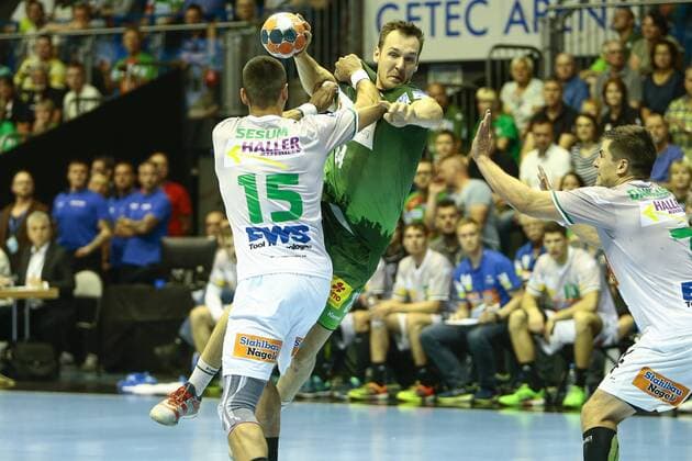 SC Magdeburg vs Frisch Auf Göppingen. vl Zarko Sesum (Göppingen, 15), Christian O Sullivan (Magdeburg, 24), Allan Damgaard (Göppingen, 7) Zweikampf, Duell, Kampf, tackle SC Magdeburg vs Frisch Auf Göppingen, Handball, Ottostadt Magdeburg EHF Cup Finals 2018, Saison 2017 2018, 20.05.2018 Magdeburg Copyright: xTaegerx Eibner-Pressefotox EP_Taeger