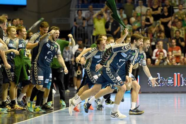 Handball, Herren, EHF-Pokal, Final Four Turnier in Magdeburg, Saison 2017 18, Endspiel, Füchse Berlin - Saint-Raphael Var Handball, Jubel nach dem Abpfiff bei den Füchsen Berlin, 20.05.18, Copyright: xMichaelxHundtx xMatthiasxKochx