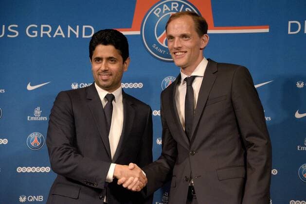 Thomas Tuchel - Stationen als Trainer, Paris Saint-Germain 2018 - 2020 May 21, 2018 - Paris, France - New head coach of PSG Thomas Tuchel (R) and PSG president Nasser Al Khelaifi seen shaking hands during the press conference PK Pressekonferenz of Paris Saint Germain at the Parc des Princes. New head coach of PSG Thomas Tuchel during press conference in Paris, France - 20 May 2018 - ZUMAs197 83283408st Copyright: xNicolasxBriquetx