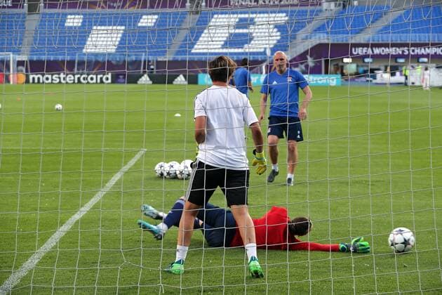 Players of Olympique Lyonnais (Lyon) practise during an open training session ahead of the 2018 UEFA Women s Champions League final against VfL Wolfsburg scheduled to take place at the Valeriy Lobanovskyi Dynamo Stadium on May 24, Kyiv, capital of Ukraine, May 23, 2018. Ukrinform.  Copyright: xPavlo_Bagmutx
