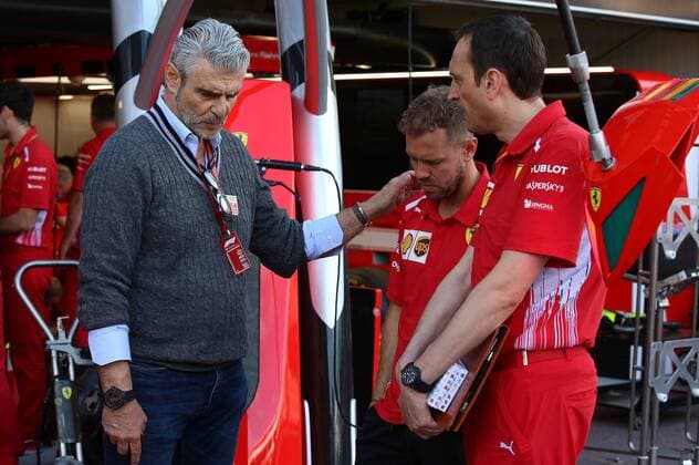 Maurizio Arrivabene Ferrari Team Principal, Sebastian Vettel, Scuderia Ferrari, formula 1 GP, Monaco 24.05.2018 Photo:mspb Jean Pentin Maurizio Arrivaben, Sebastian Vettel, formula 1 GP, Monaco 2018