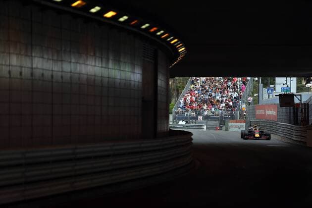 Photo4 LaPresse 24 05 2018 Monte Carlo, Monaco Grand Prix Formula One Monaco 2018 In the pic: Daniel Ricciardo (AUS) Red Bull Racing RB14 & xa9; Photo4 LaPresse 24 05 2018 Monte Carlo, Monaco Sport Grand Prix Formula One Monaco 2018 In the pic: Daniel Ricciardo (AUS) Red Bull Racing RB14  Copyright: xPhoto4 LaPressex