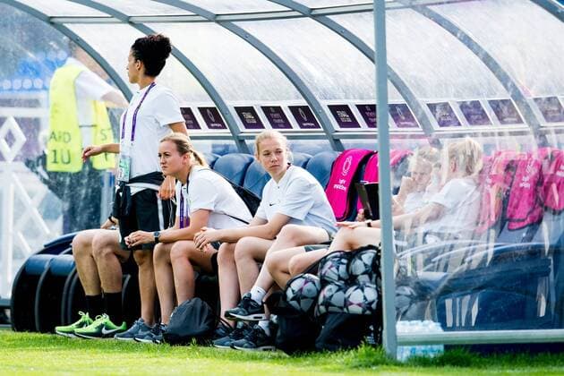 180524 Kristine Minde of Wolfsburg ahead of the UEFA Women s Champions League final between VfL Wolfsburg and Olympique Lyonnais on May 24, 2018 in Kyiv. Photo: Vegard Wivestad Grott BILDBYRAN kod VG 170174 Copyright: VEGARDxWIVESTADxGRoTT BB180524BB004