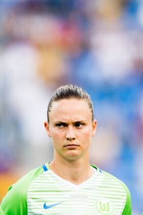 180524 Caroline Graham Hansen of Wolfsburg ahead of the UEFA Women s Champions League final between VfL Wolfsburg and Olympique Lyonnais on May 24, 2018 in Kyiv. Photo: Vegard Wivestad Grott BILDBYRAN kod VG 170174 Copyright: VEGARDxWIVESTADxGRoTT BB180524BB023